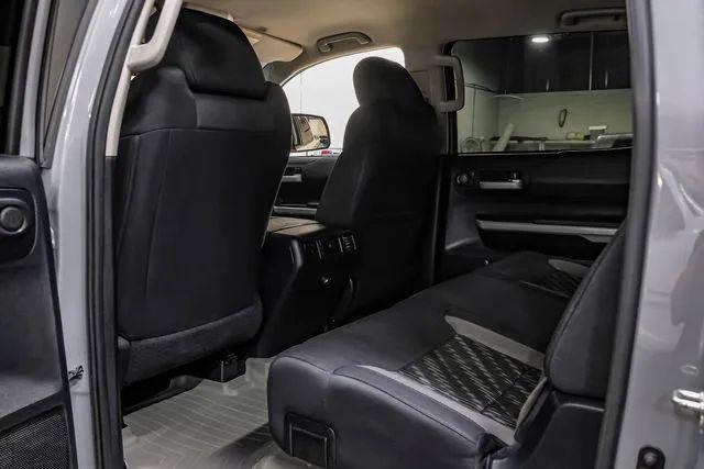 2018 Toyota Tundra SR5 5.7L V8