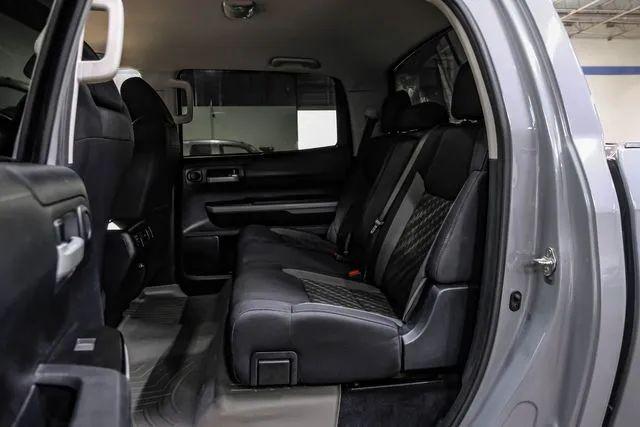 2018 Toyota Tundra SR5 5.7L V8