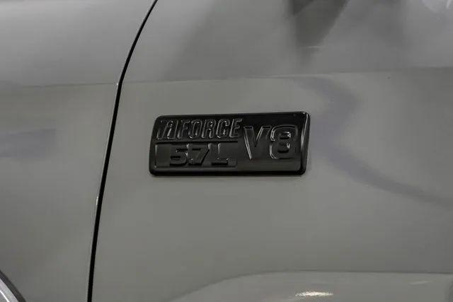 2018 Toyota Tundra SR5 5.7L V8
