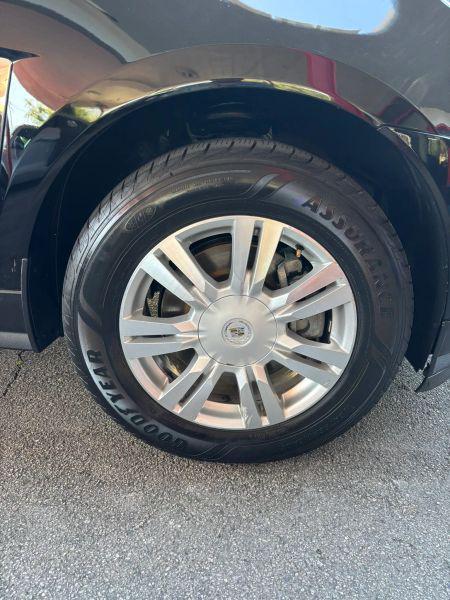 2011 Cadillac SRX Luxury Collection