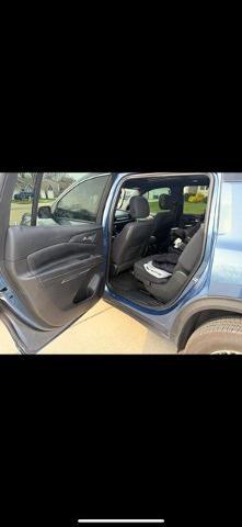 2024 Chevrolet Traverse FWD LT