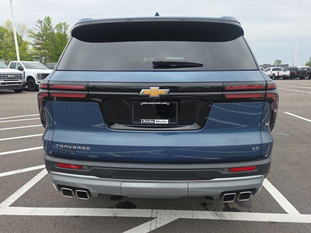 2024 Chevrolet Traverse FWD LT