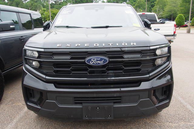 2025 Ford Expedition Active MAX
