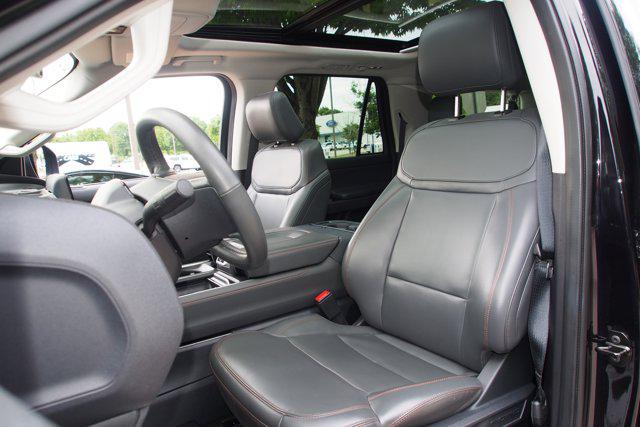 2025 Ford Expedition Active MAX