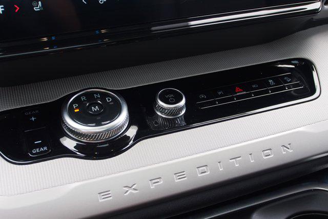 2025 Ford Expedition Active MAX