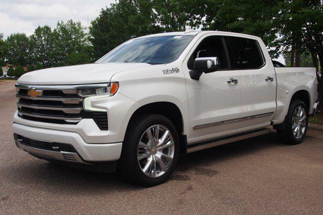 2023 Chevrolet Silverado 1500 4WD Crew Cab Short Bed High Country