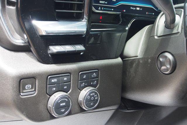 2023 Chevrolet Silverado 1500 4WD Crew Cab Short Bed High Country