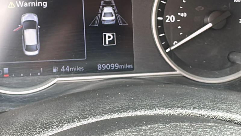 2021 Nissan Versa SV Xtronic CVT