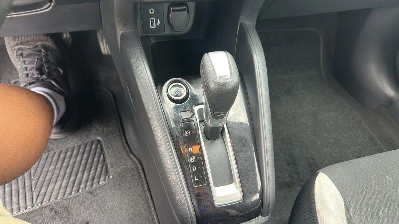 2021 Nissan Versa SV Xtronic CVT
