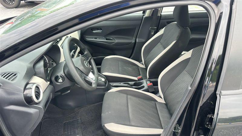 2021 Nissan Versa SV Xtronic CVT