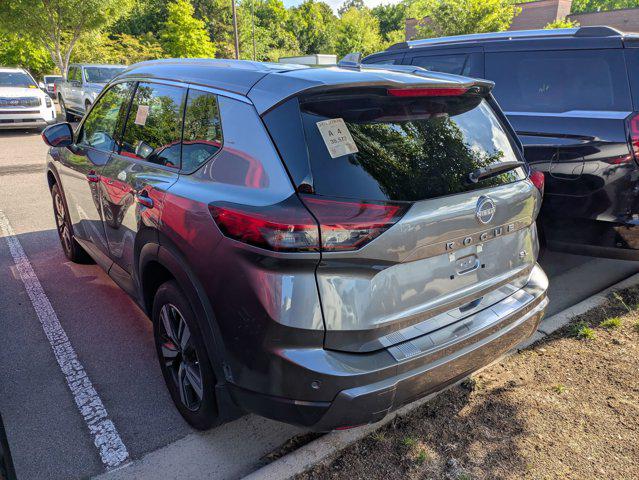 2024 Nissan Rogue SL FWD