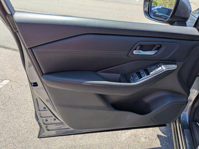 2024 Nissan Rogue SL FWD