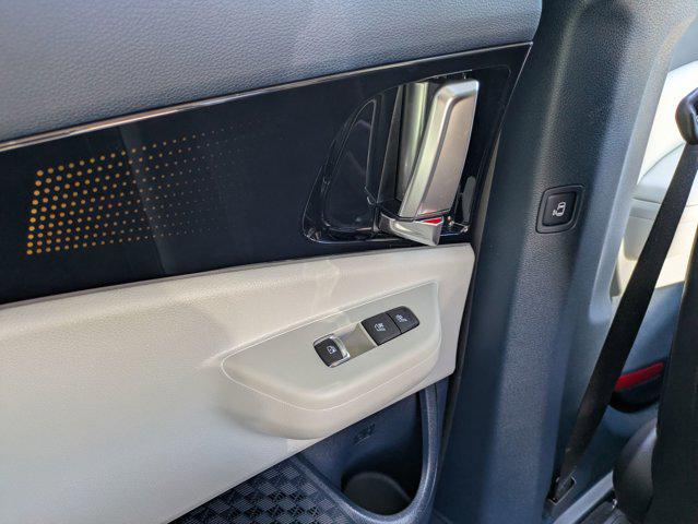 2025 Kia Carnival MPV SX Prestige