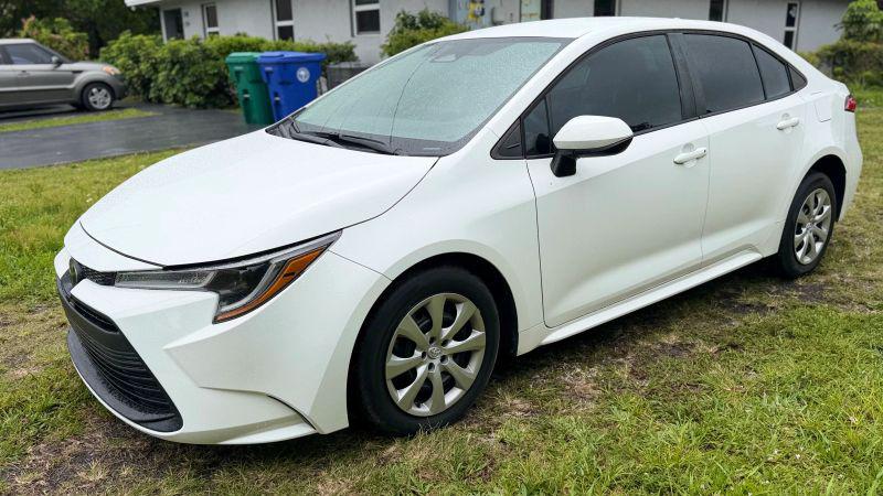 2023 Toyota Corolla LE for sale in Miami, FL