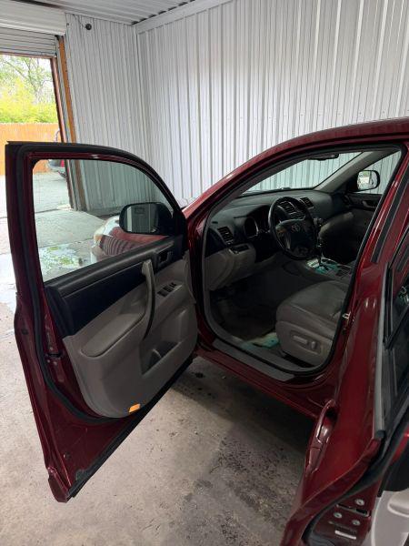 2010 Toyota Highlander SE V6