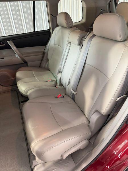 2010 Toyota Highlander SE V6