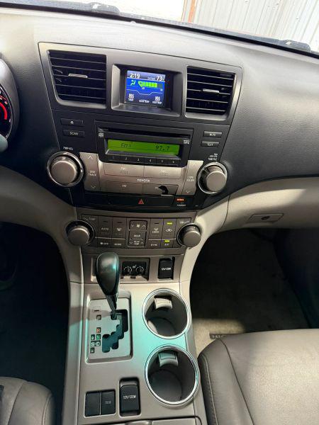 2010 Toyota Highlander SE V6