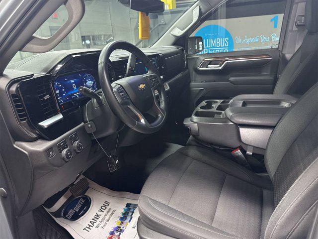 2023 Chevrolet Silverado 1500 4WD Crew Cab Short Bed LT with 2FL