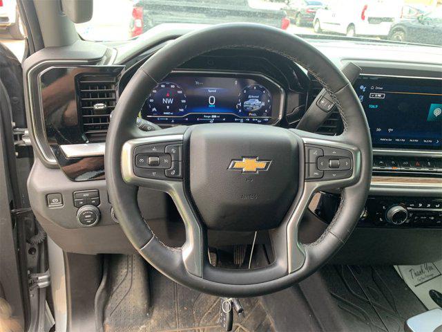 2023 Chevrolet Silverado 1500 4WD Crew Cab Short Bed LT with 2FL