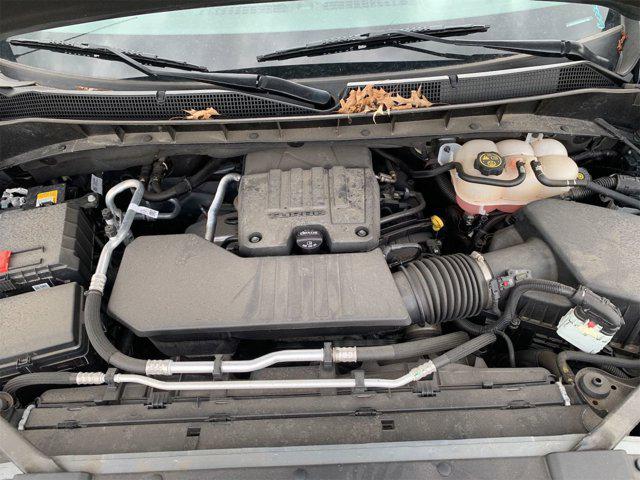 2023 Chevrolet Silverado 1500 4WD Crew Cab Short Bed LT with 2FL