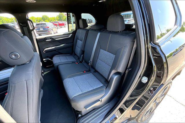 2026 GMC Acadia Elevation FWD
