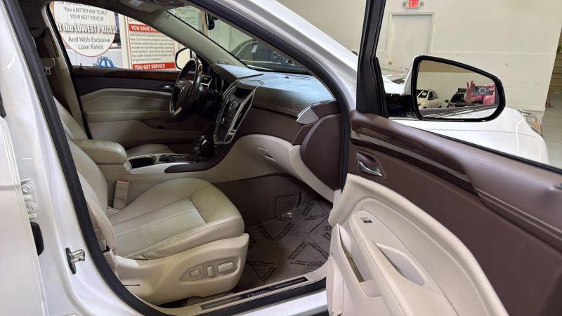 2011 Cadillac SRX Luxury Collection