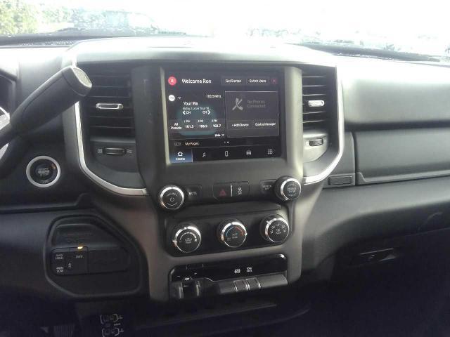 2024 Ram 3500 Big Horn Crew Cab 4x4 8' Box
