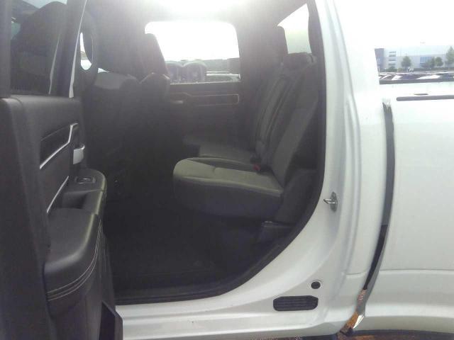 2024 Ram 3500 Big Horn Crew Cab 4x4 8' Box