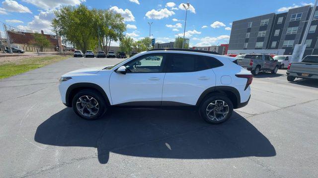 2024 Chevrolet Trax FWD LT