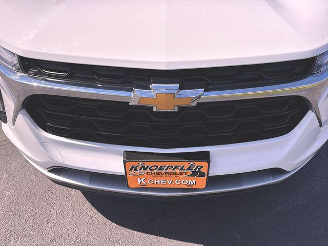 2024 Chevrolet Trax FWD LT