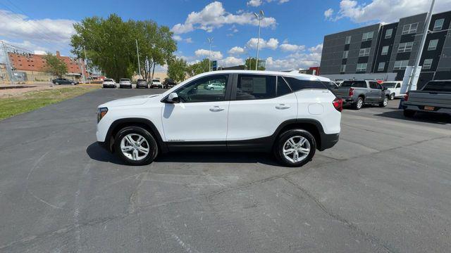 2024 GMC Terrain AWD SLE