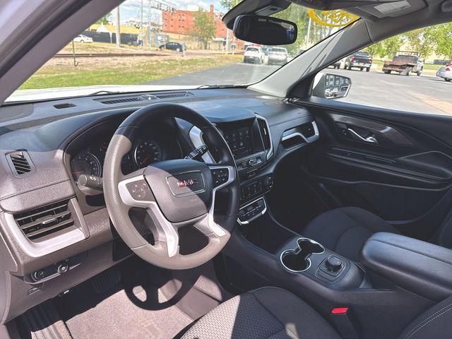 2024 GMC Terrain AWD SLE