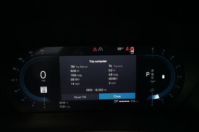 2025 Volvo V60 Cross Country Plus, B5 AWD Gas (mild hybrid)