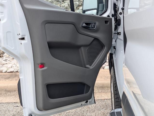 2025 Ford Transit Cargo Van Base