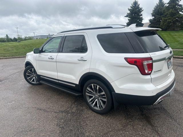 2017 Ford Explorer Platinum