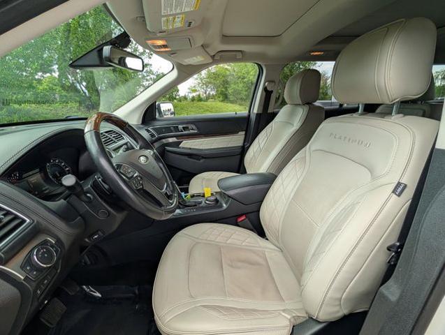 2017 Ford Explorer Platinum