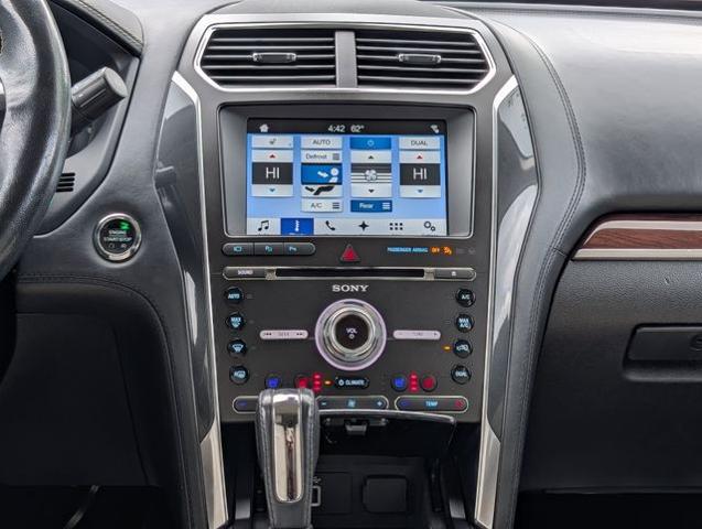 2017 Ford Explorer Platinum
