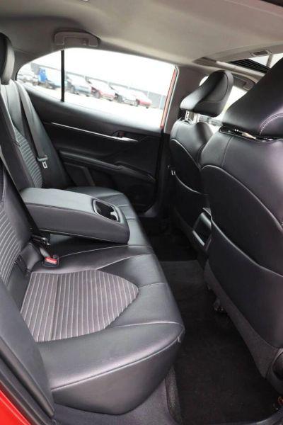 2021 Toyota Camry SE AWD