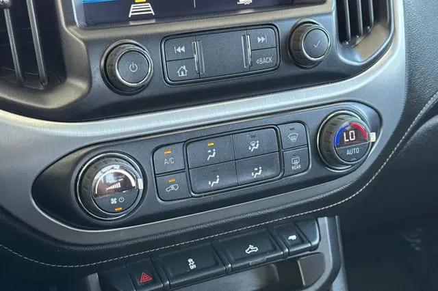 2022 GMC Canyon 2WD Crew Cab Short Box Elevation