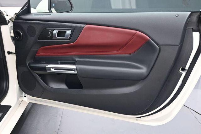 2025 Ford Mustang GT Premium Fastback