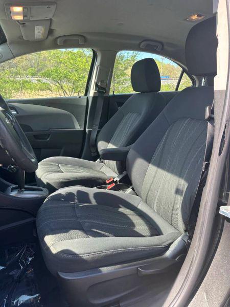 2015 Chevrolet Sonic LT Auto