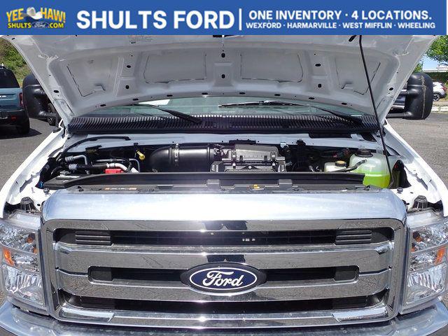 2027 Ford E-Series Cutaway Base