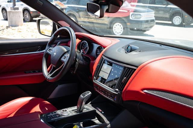 2022 Maserati Levante Modena
