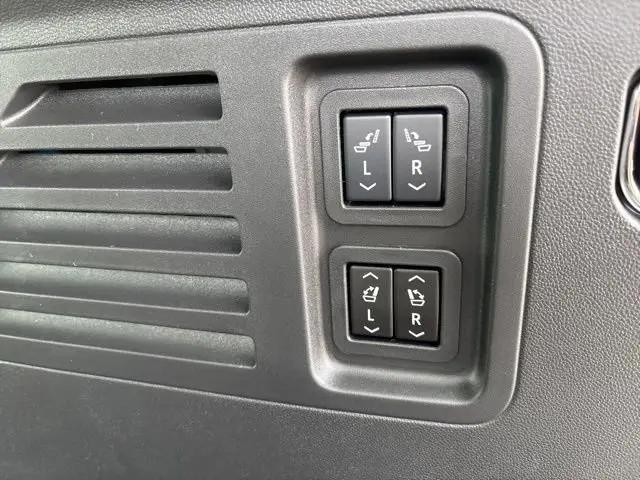 2026 Chevrolet Traverse AWD RS