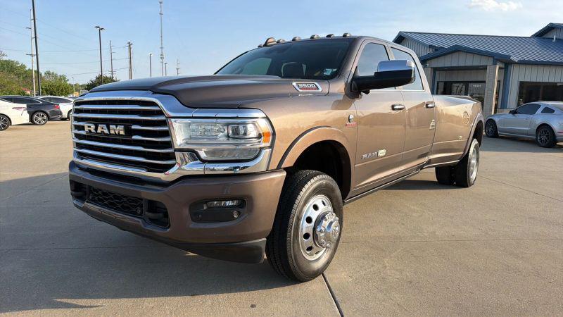 2019 Ram 3500 Longhorn Crew Cab 4x4 8' Box