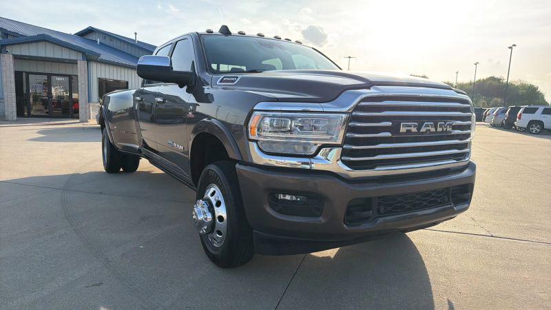 2019 Ram 3500 Longhorn Crew Cab 4x4 8' Box