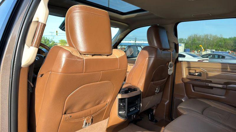 2019 Ram 3500 Longhorn Crew Cab 4x4 8' Box