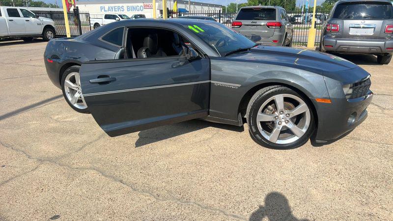 2011 Chevrolet Camaro 2LT