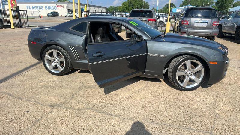 2011 Chevrolet Camaro 2LT