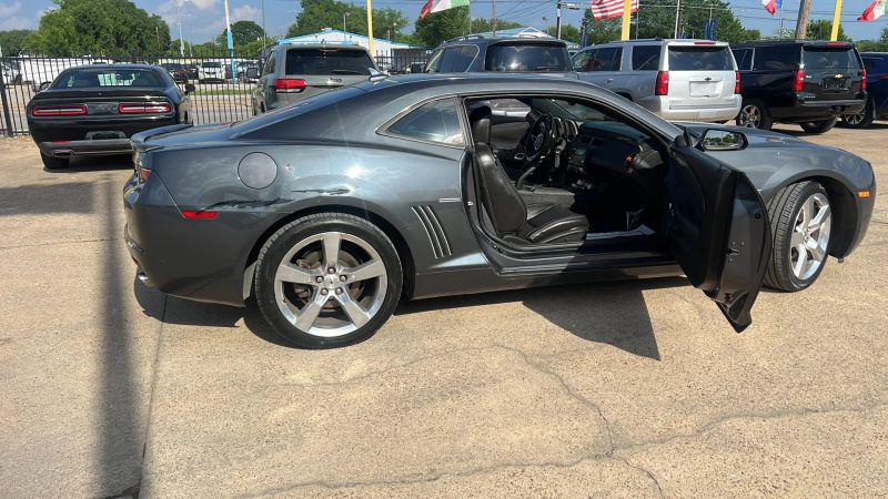 2011 Chevrolet Camaro 2LT